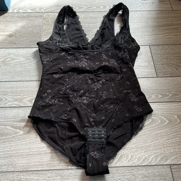 Lot of assorted mixed shape wear sizes L/XL - Picture 8 of 10